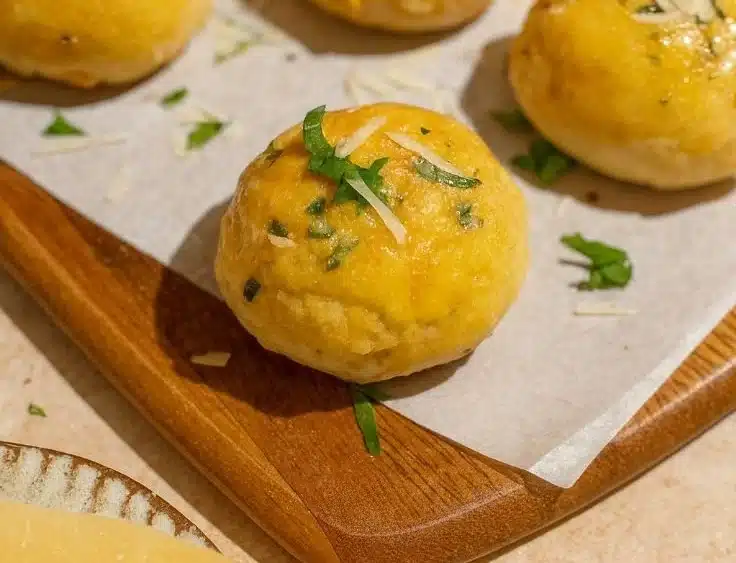 Delicious Garlic Parmesan Cheeseburger Bombs ready for dinner